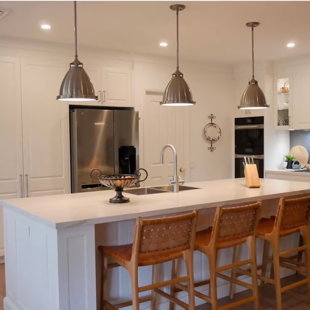 Muebles de cocina en melamina estilo clásico